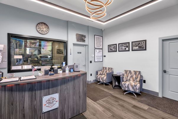 Interior, Pendant Lights, Wood Texture Flooring
