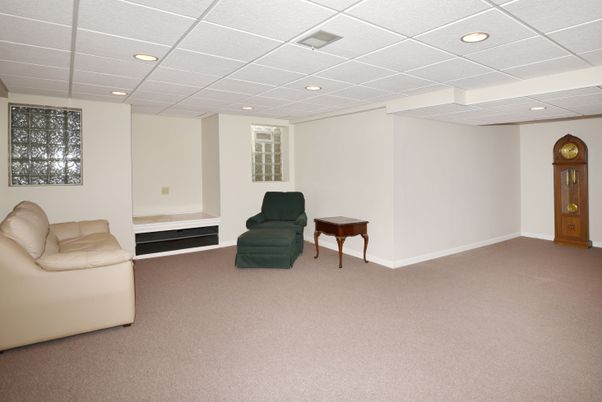 DE Listing image placeholder