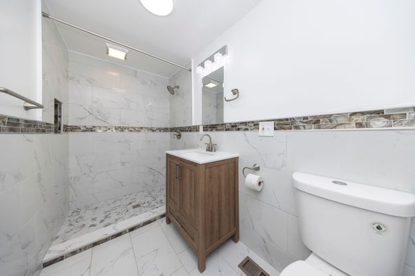 Bathroom, Interior, Marble, Marble Walls, Recessed Lighting