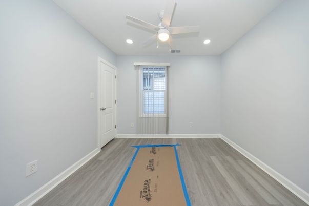 DE Listing image placeholder