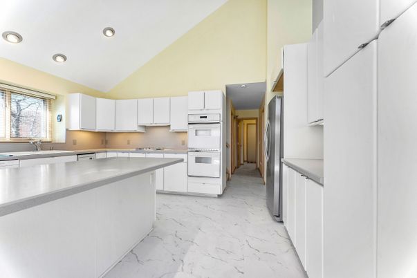 Interior, Kitchen, Marble, Recessed Lighting