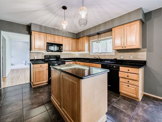 Interior, Kitchen, Pendant Lights
