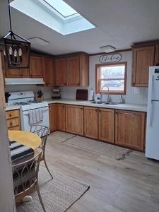 Interior, Kitchen, Pendant Lights, Wood Texture Flooring