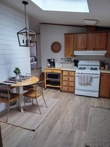Dining room, Interior, Kitchen, Pendant Lights, Wood Texture Flooring