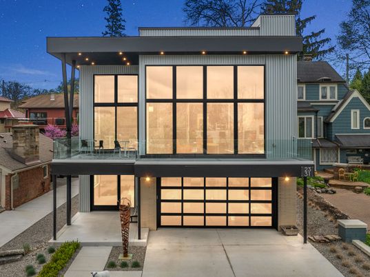 Attached, Exterior, Facade, Modern