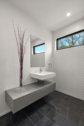 Bathroom, Interior, Recessed Lighting