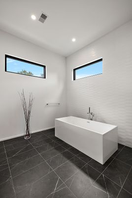 Bathroom, Free Standing Baths, Interior, Recessed Lighting