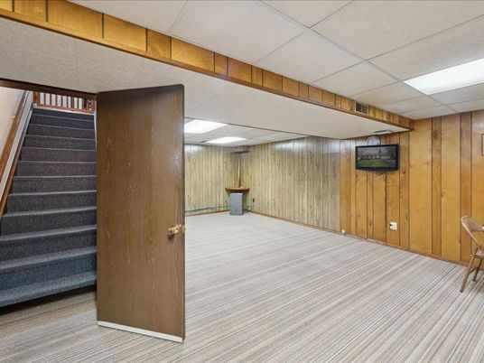 Interior, Wooden Walls
