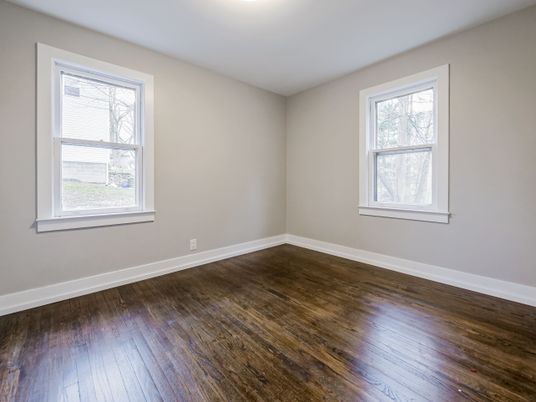 DE Listing image placeholder