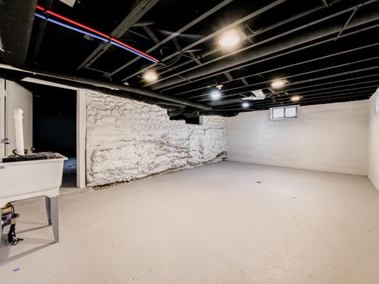 Empty room, Interior, Recessed Lighting, Stone Walls