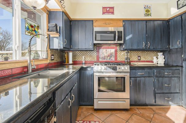 Interior, Kitchen, Stainless Steel Appliances