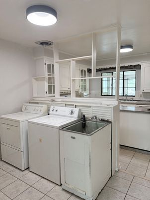 Interior, Washer