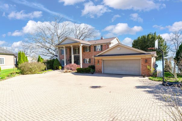 Attached, Exterior, Facade, Brick Facade, Split Level