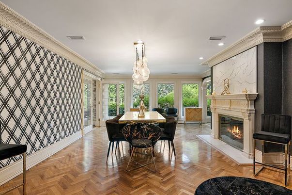 Dining room, Fireplace, Interior, Pendant Lights, Recessed Lighting, Wood Texture Flooring