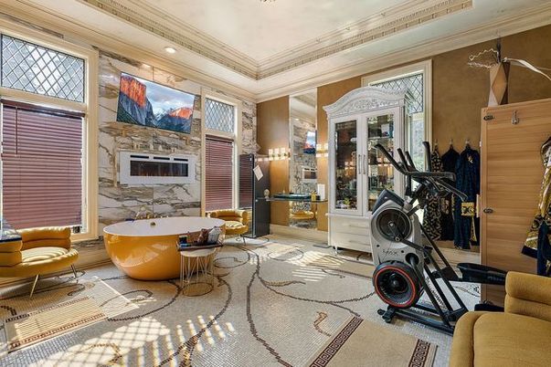 Bathroom, Fireplace, Fitness Equipment, Free Standing Baths, Interior, Recessed Lighting
