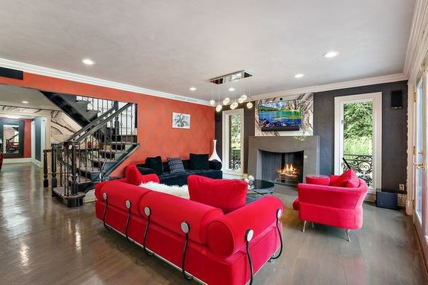 Fireplace, Interior, Living room, Pendant Lights, Recessed Lighting, Wood Texture Flooring
