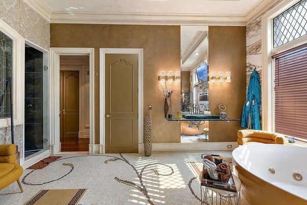 Bathroom, Interior, Recessed Lighting