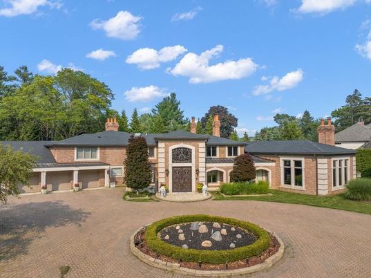 Backyard, Exterior, Facade, Brick Facade, French Provincial
