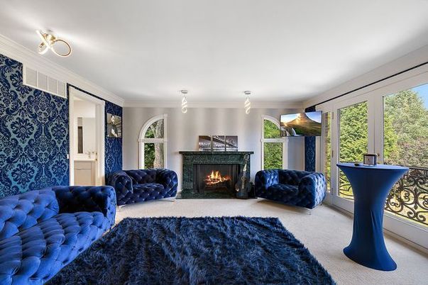 Fireplace, Interior, Pendant Lights