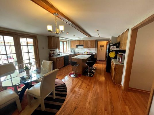Chandelier, Dining room, Interior, Kitchen, Recessed Lighting, Wood Texture Flooring