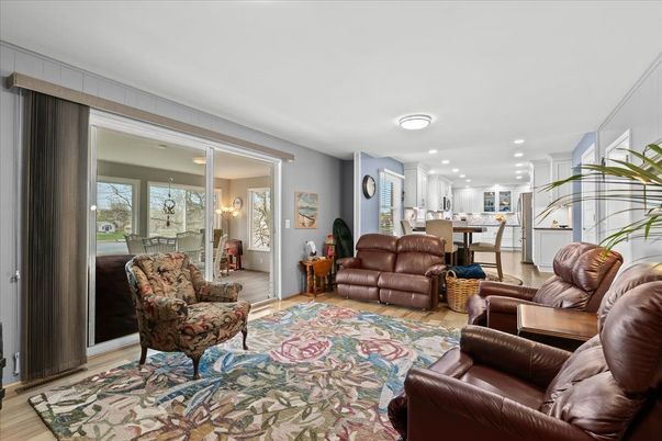 Dining room, Interior, Kitchen, Living room, Recessed Lighting, Wood Texture Flooring