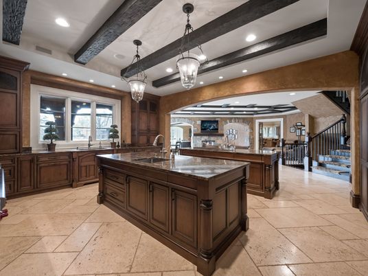 Chandelier, Interior, Kitchen, Pendant Lights, Recessed Lighting, Wooden Beams