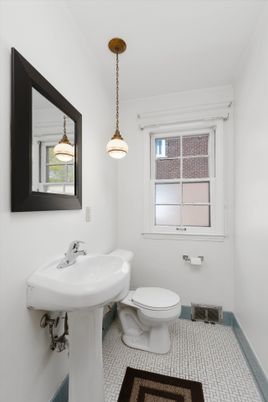DE Listing image placeholder