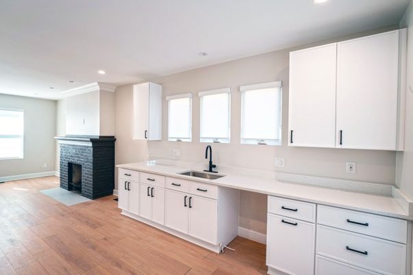 Fireplace, Interior, Kitchen, Recessed Lighting, Wood Texture Flooring