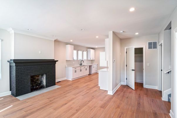 Fireplace, Interior, Kitchen, Recessed Lighting, Wood Texture Flooring