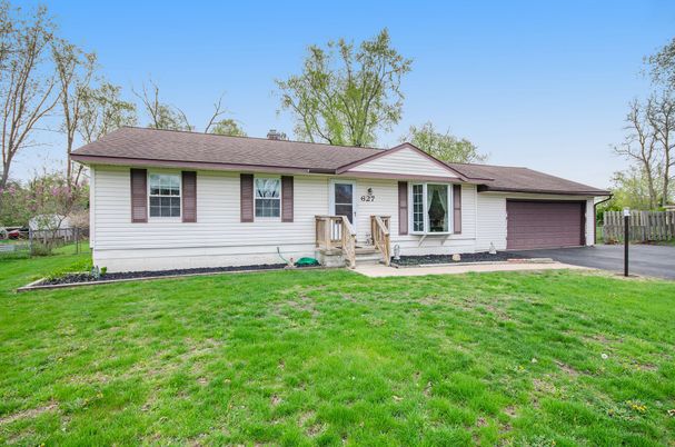 Attached, Backyard, Exterior, Facade, Ranch