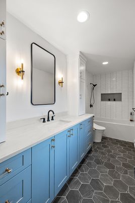 Bathroom, Dual Sink Vanities, Free Standing Baths, Interior, Recessed Lighting