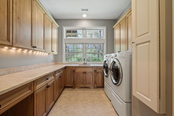 Interior, Recessed Lighting, Washer