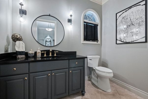 Bathroom, Dual Sink Vanities, Interior