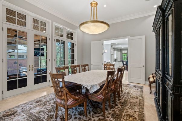 Dining room, Interior, Pendant Lights, Recessed Lighting