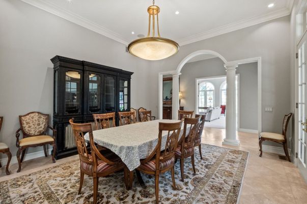 Dining room, Interior, Pendant Lights, Recessed Lighting