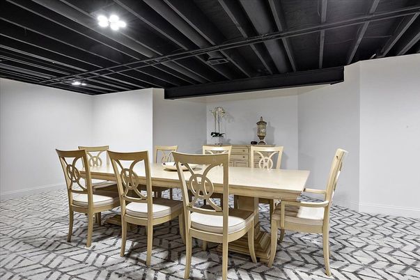 Dining room, Interior