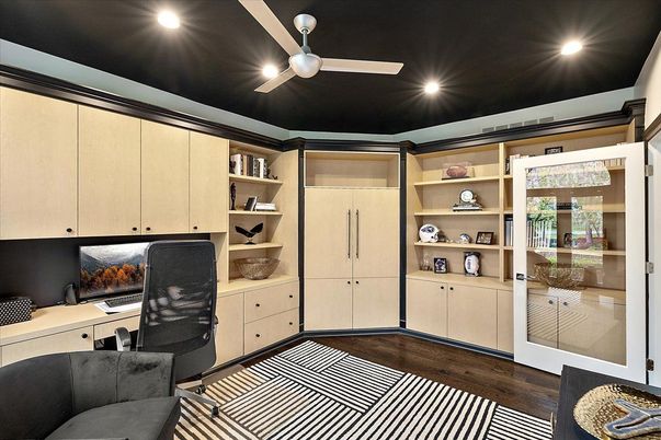 Home Office, Interior, Recessed Lighting, Wood Texture Flooring