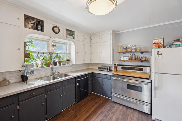 Interior, Kitchen, Stainless Steel Appliances, Wood Texture Flooring