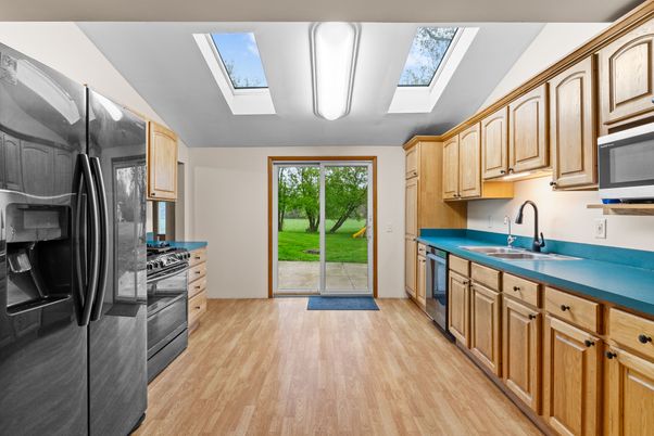 Glass Ceilings, Interior, Kitchen, Wood Texture Flooring