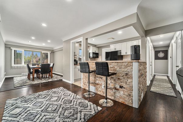 Dining room, Interior, Kitchen, Recessed Lighting, Stainless Steel Appliances, Wood Texture Flooring