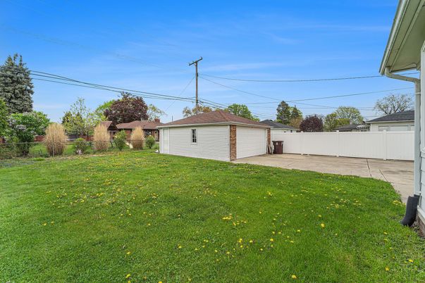 Backyard, Detached Garage, Exterior