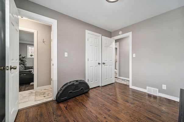 Interior, Marble, Recessed Lighting, Wood Texture Flooring
