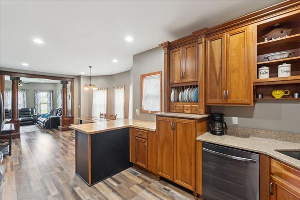 Dining room, Interior, Kitchen, Living room, Pendant Lights, Recessed Lighting, Wood Texture Flooring