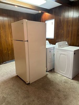 Interior, Washer, Wooden Walls