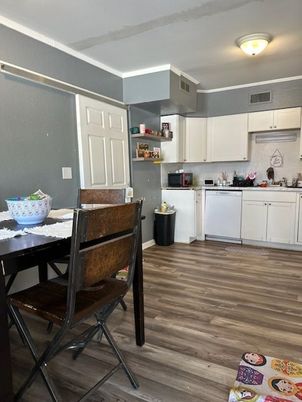 Interior, Kitchen, Wood Texture Flooring