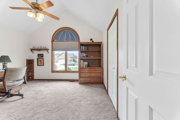 Home Office, Interior