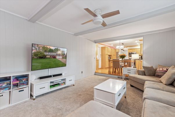 Interior, Kitchen, Living room, Pendant Lights, Recessed Lighting