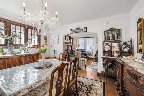Chandelier, Dining room, Interior, Living room, Wood Texture Flooring