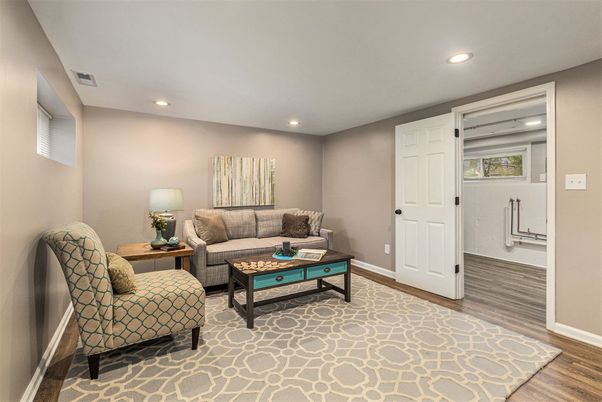 Interior, Living room, Recessed Lighting, Wood Texture Flooring
