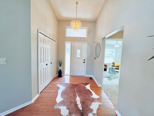 Chandelier, Interior, Wood Texture Flooring